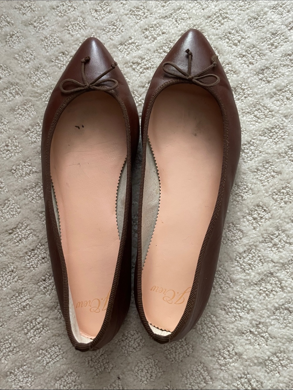 J Crew Women’s Brown Pointed-Toe Leather Ballet Flats with Bow. Size 7.5